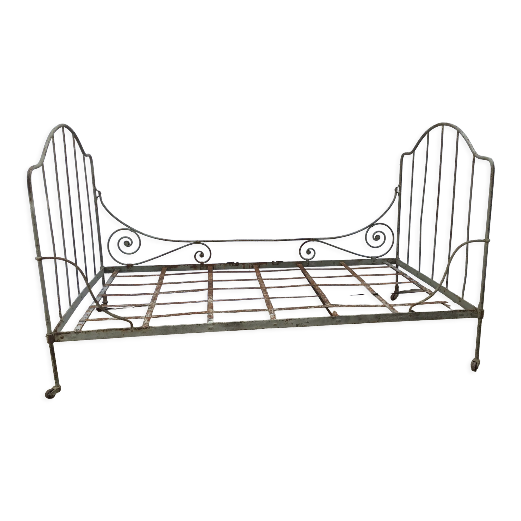 Wrought iron folding bed