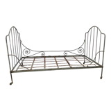 Wrought iron folding bed