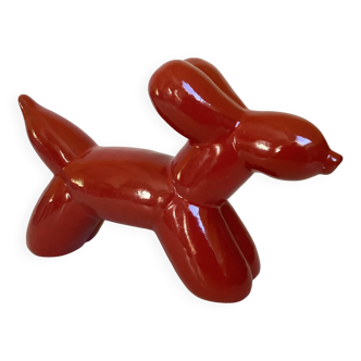 Chien en céramique rouge