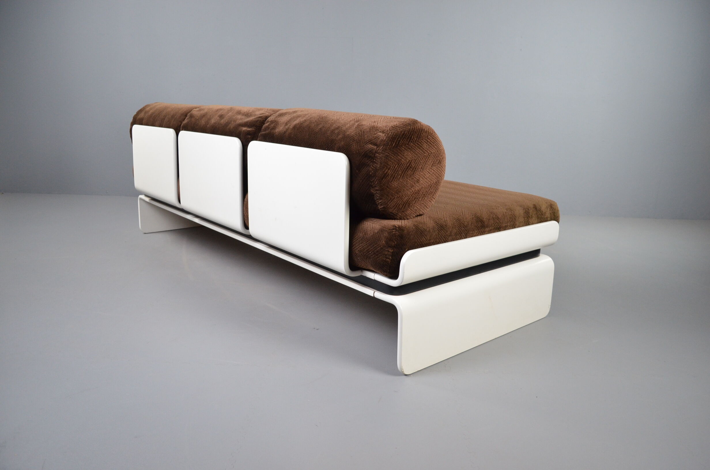 COR 'Orbis' daybed by Luigi Colani 1970