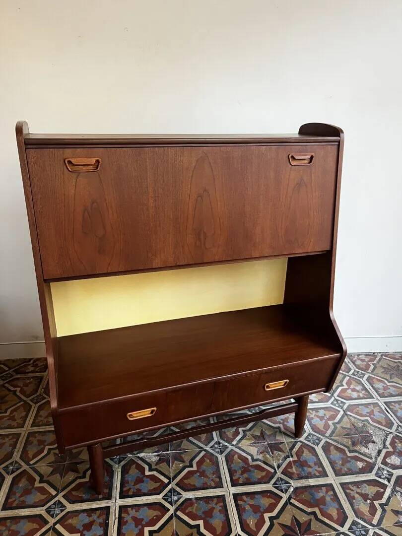 Cabinet vintage