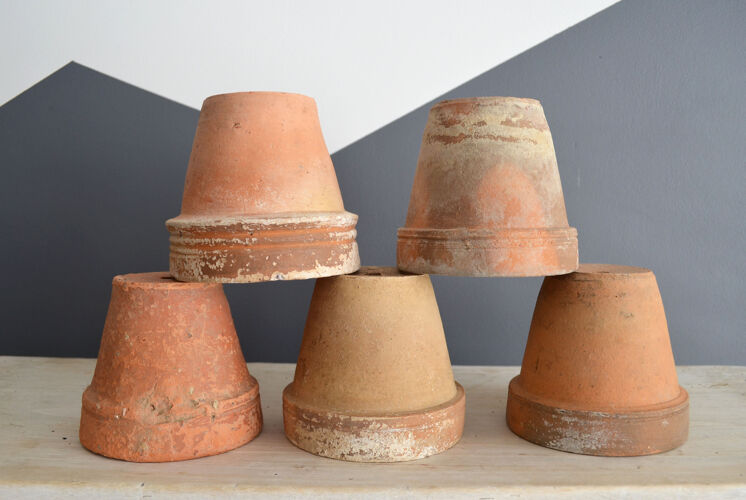5 pots anciens en terre cuite 10 cm