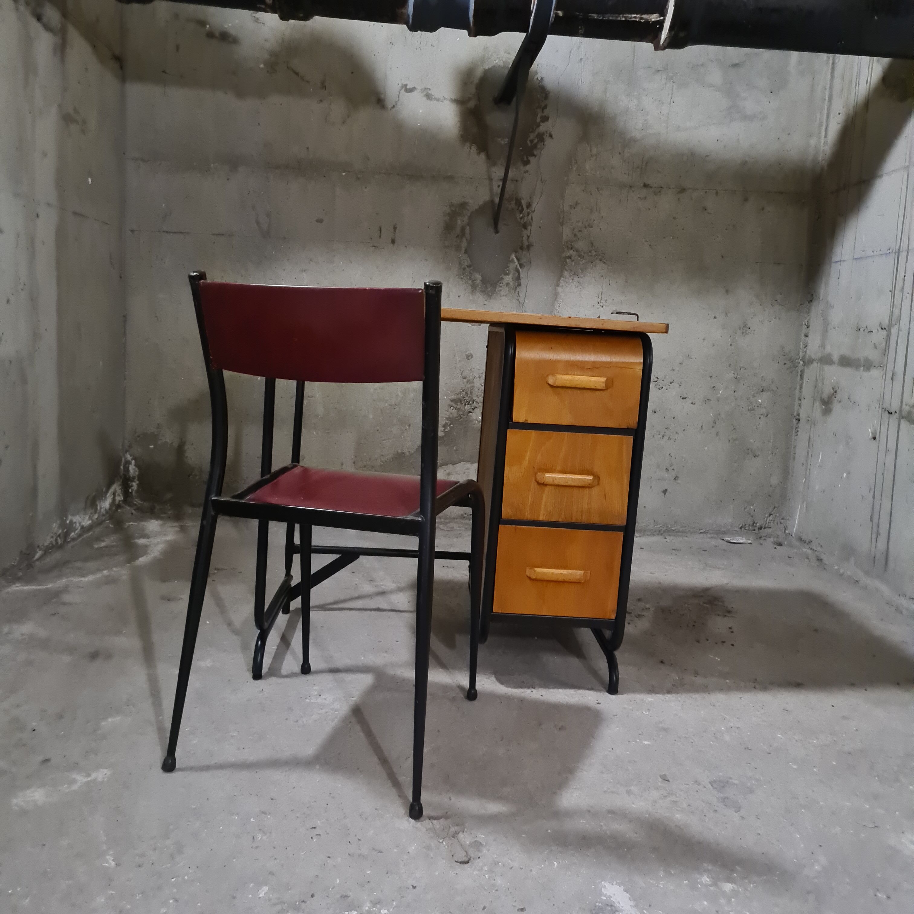 Office set and mullca chair