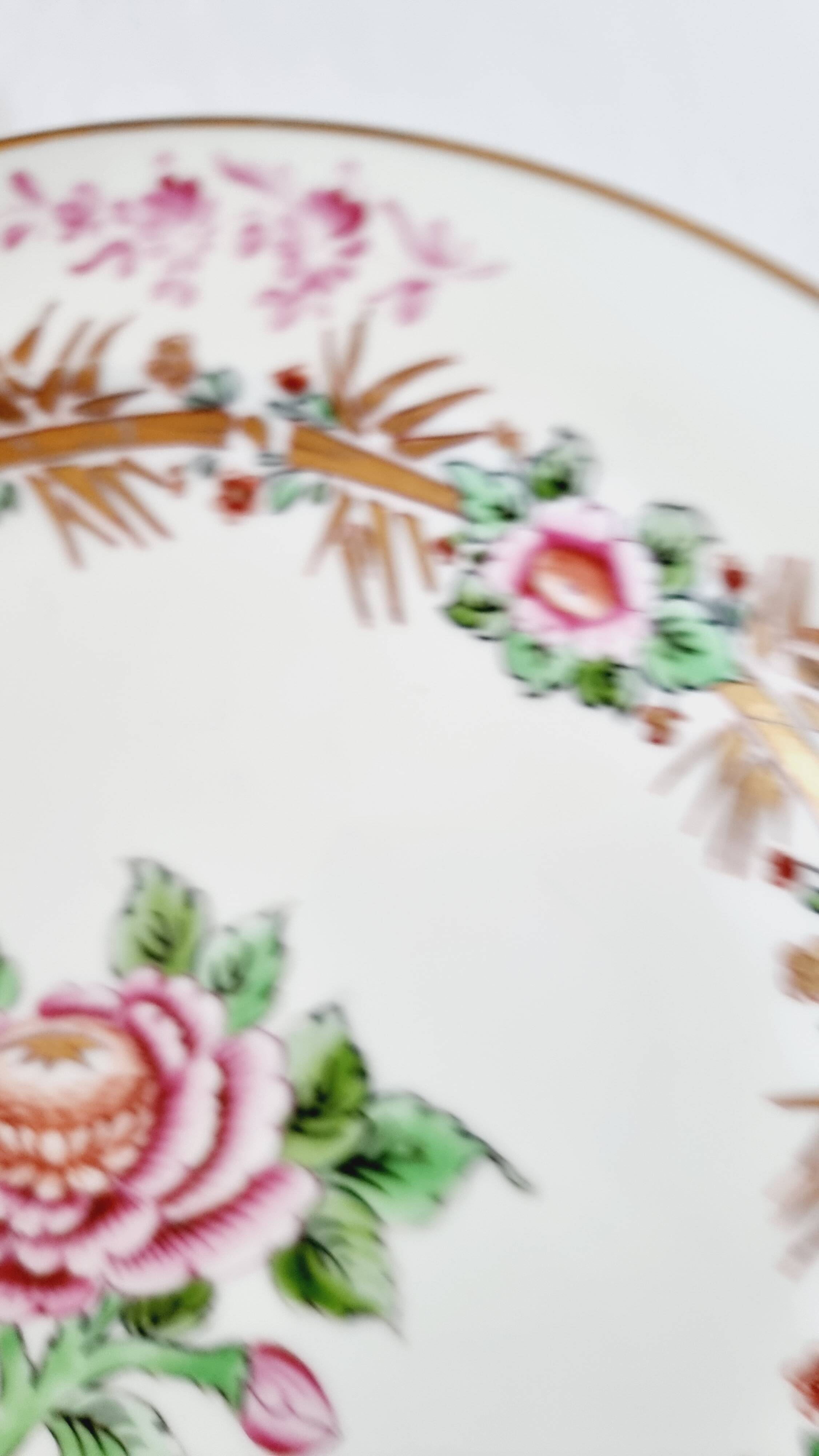 Porcelain plate from Limoges hand-decorated by A. Lanternier, from