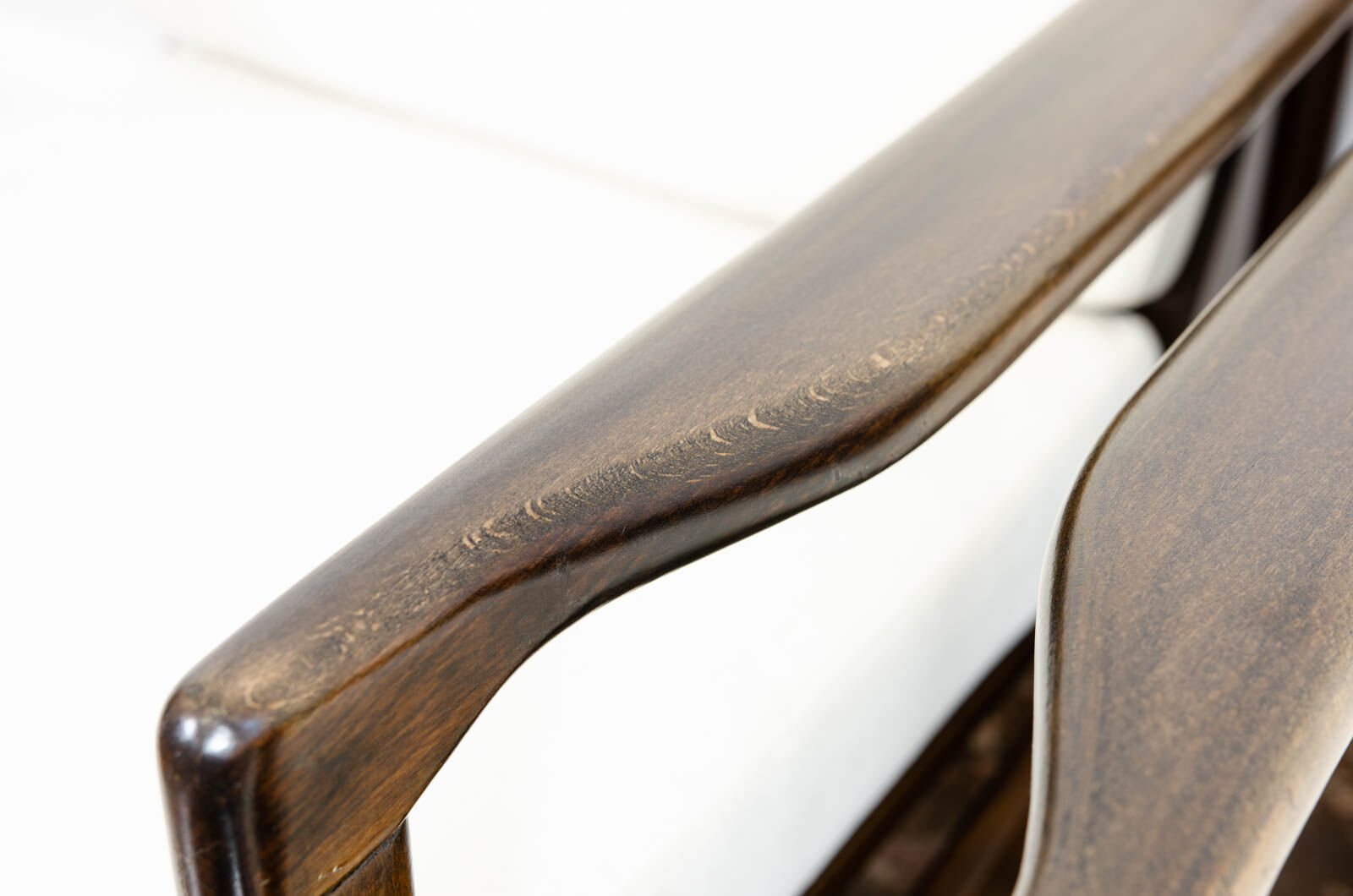 Paire de fauteuils B-7522 par Zenon Bączyk