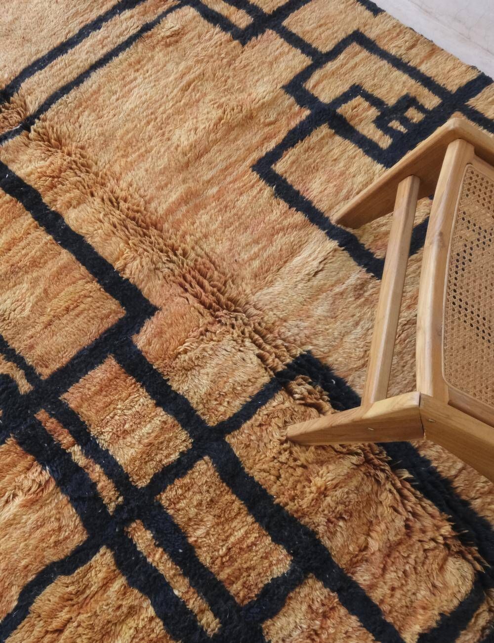 Contemporary Berber Rug - 316 x 218 cm