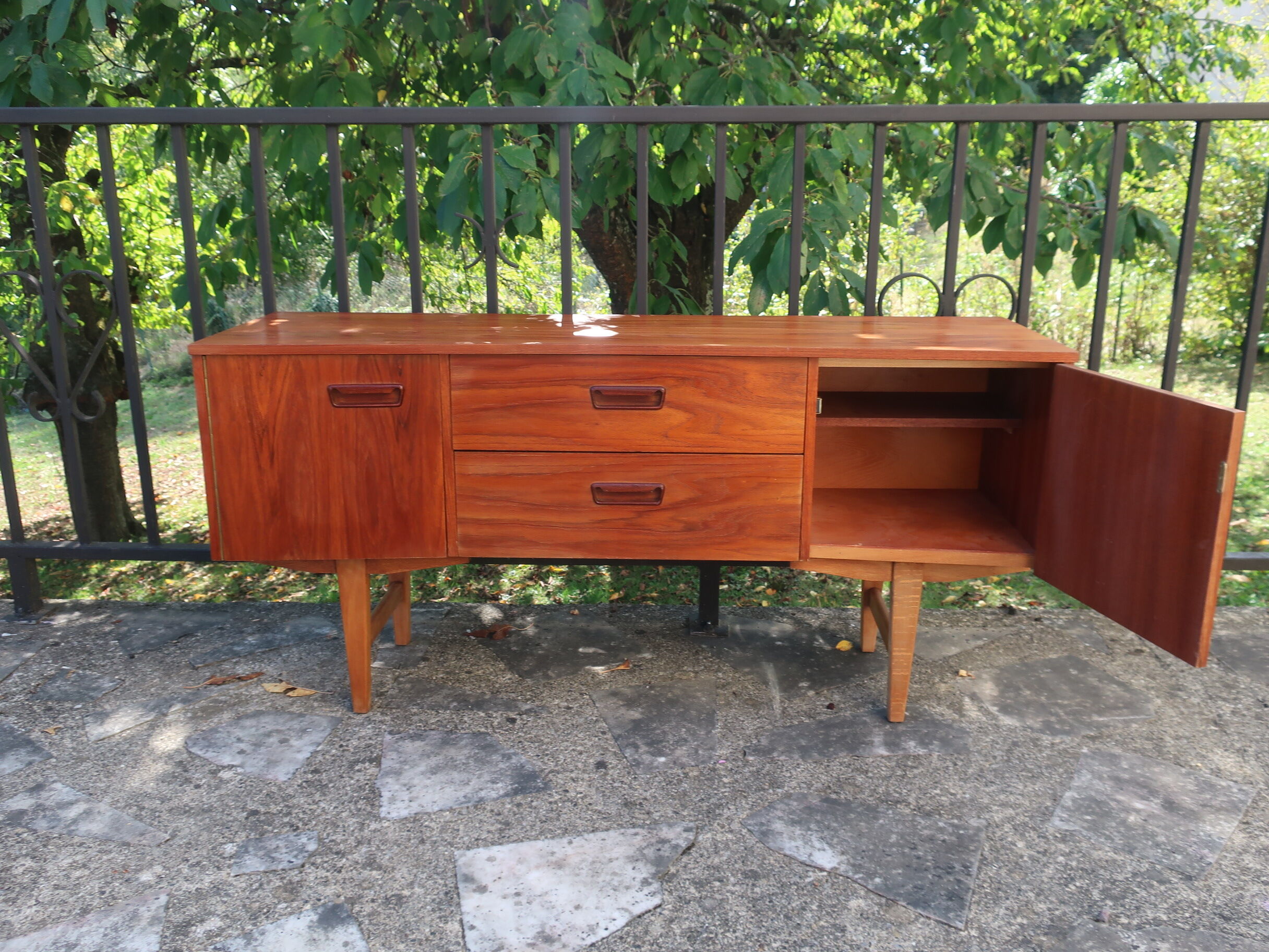 Teak sideboard 60s