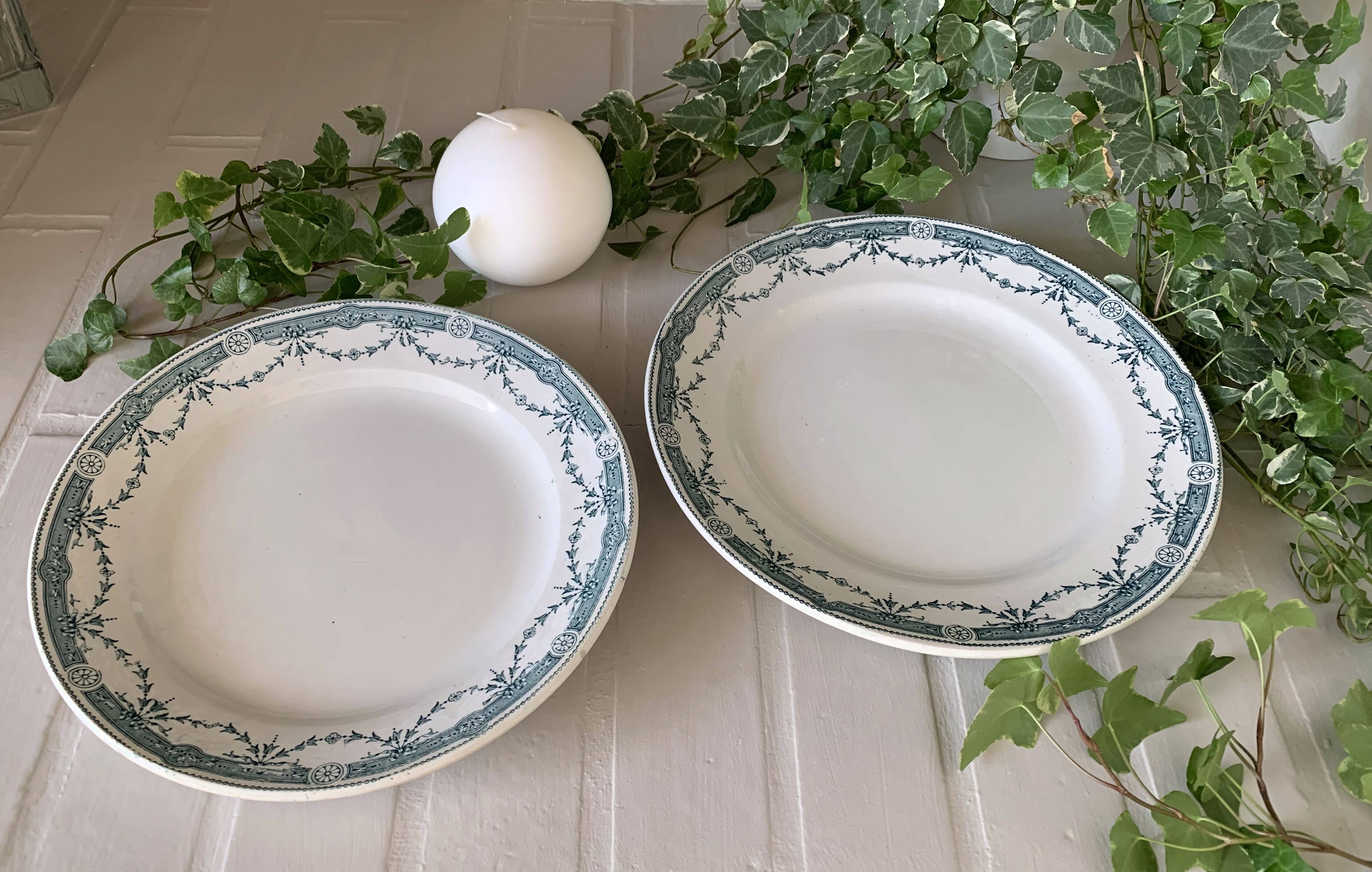 Duo of old earthenware dishes from Saint-Amand (North)