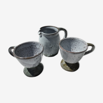Signed grey white handmade cups and pot sandstone