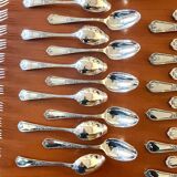 Ercuis cutlery set, 124 pieces, Louis XV style, in near-new condition.