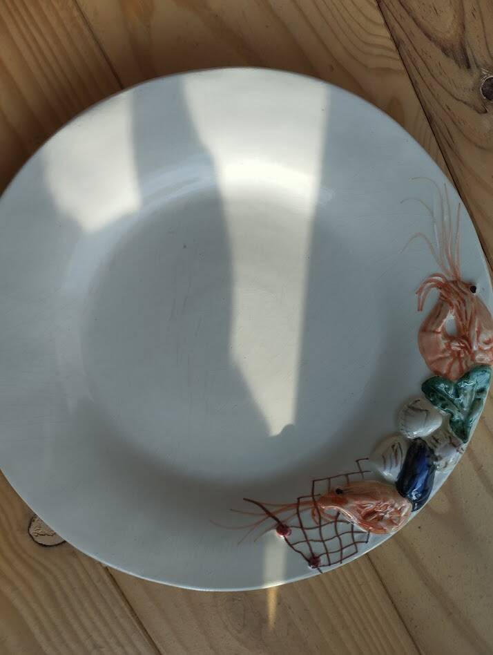 Barbotine plates