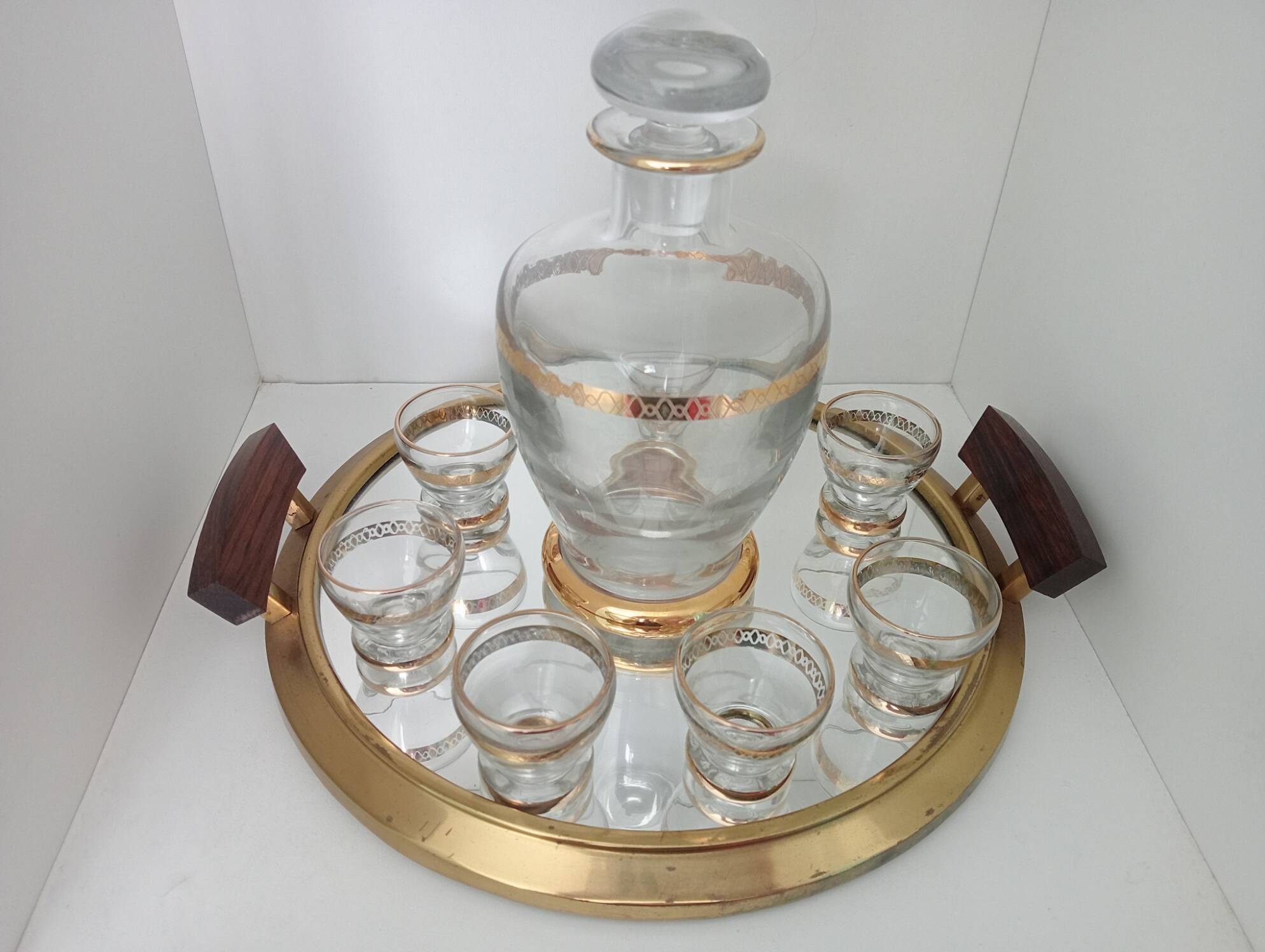 Art Deco liqueur service