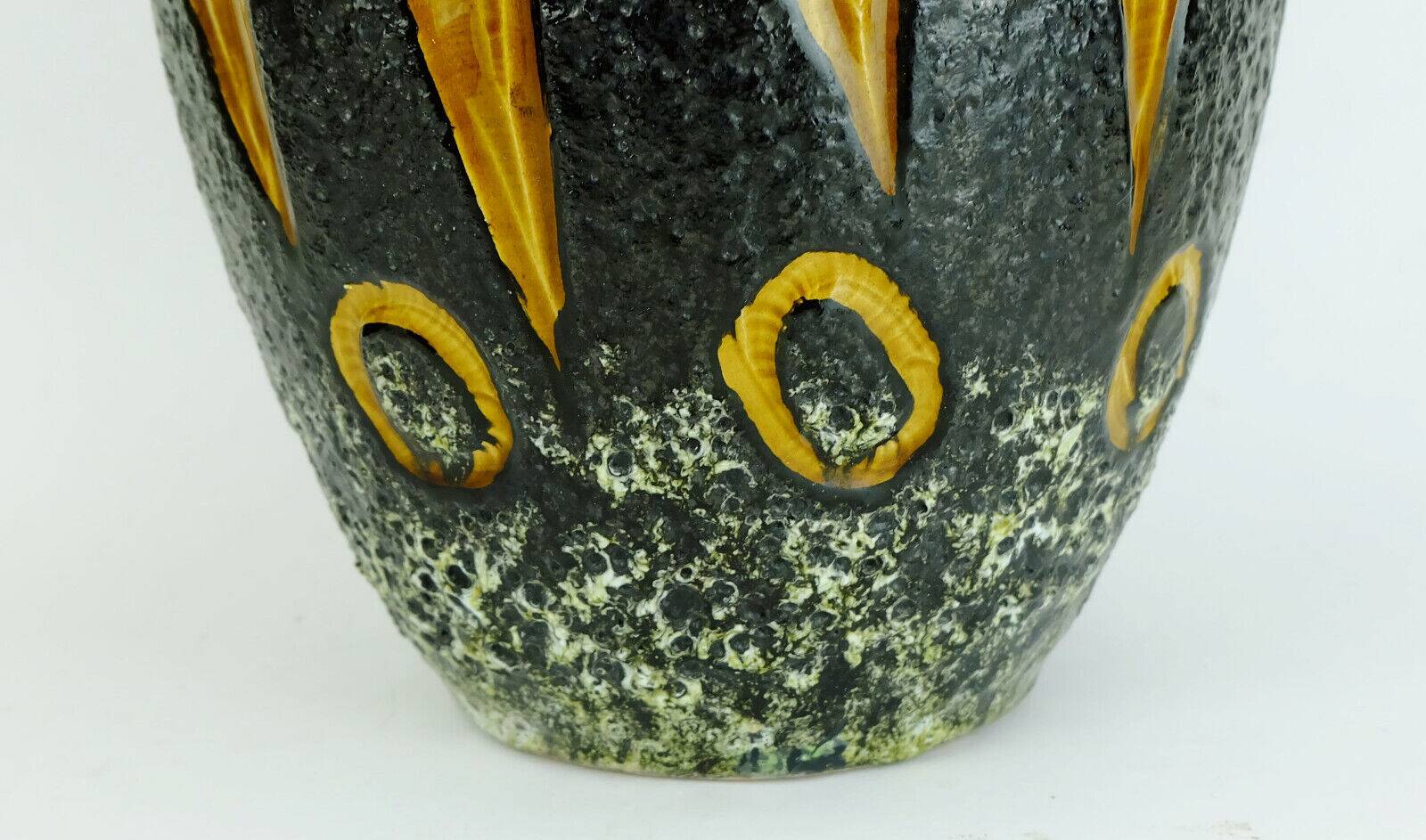 scheurich 1960s 70s VASE jug model 279-38 black and white fat lava abstract decor