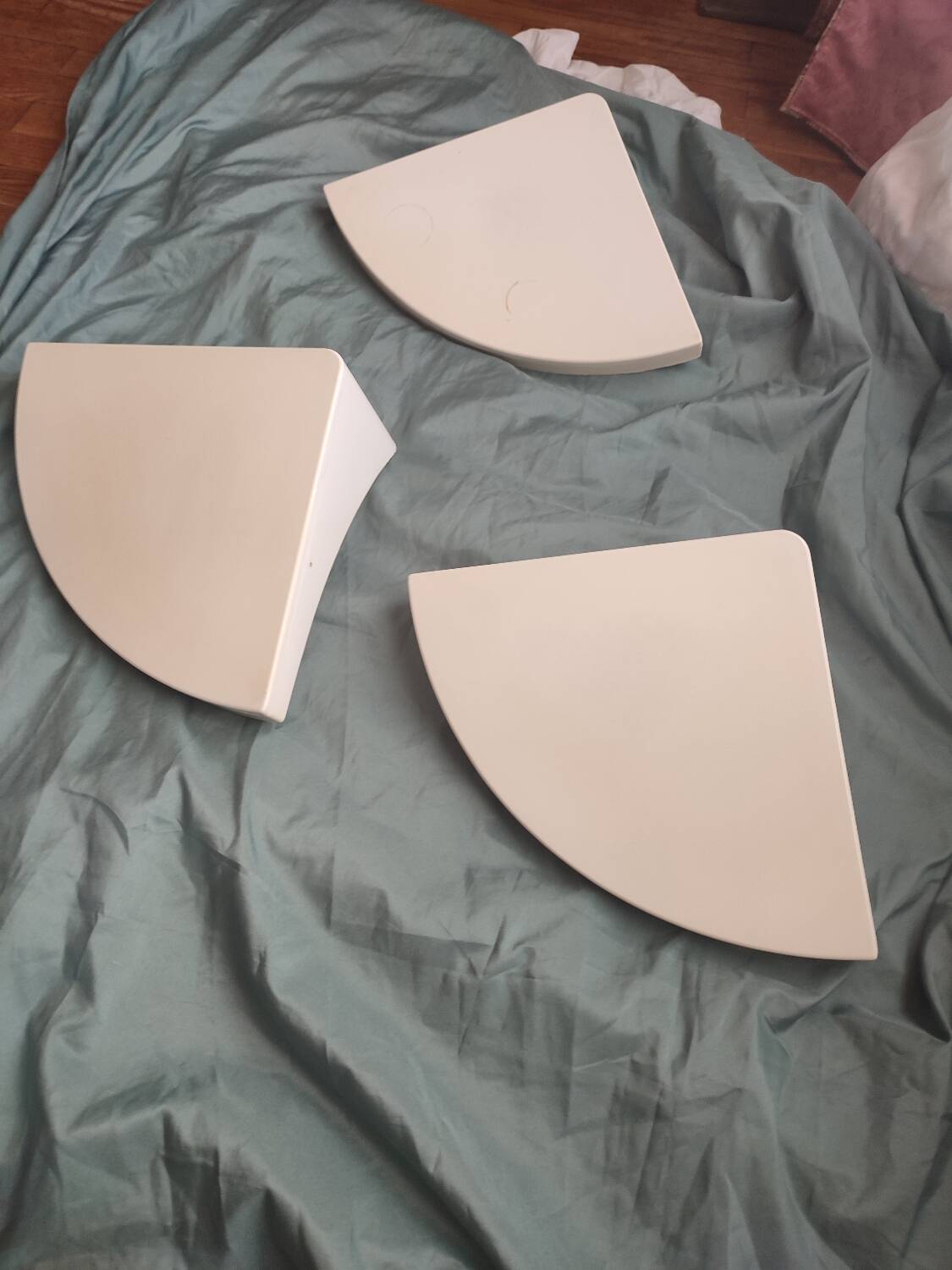 Étagère d'angle époque 70 prisunic