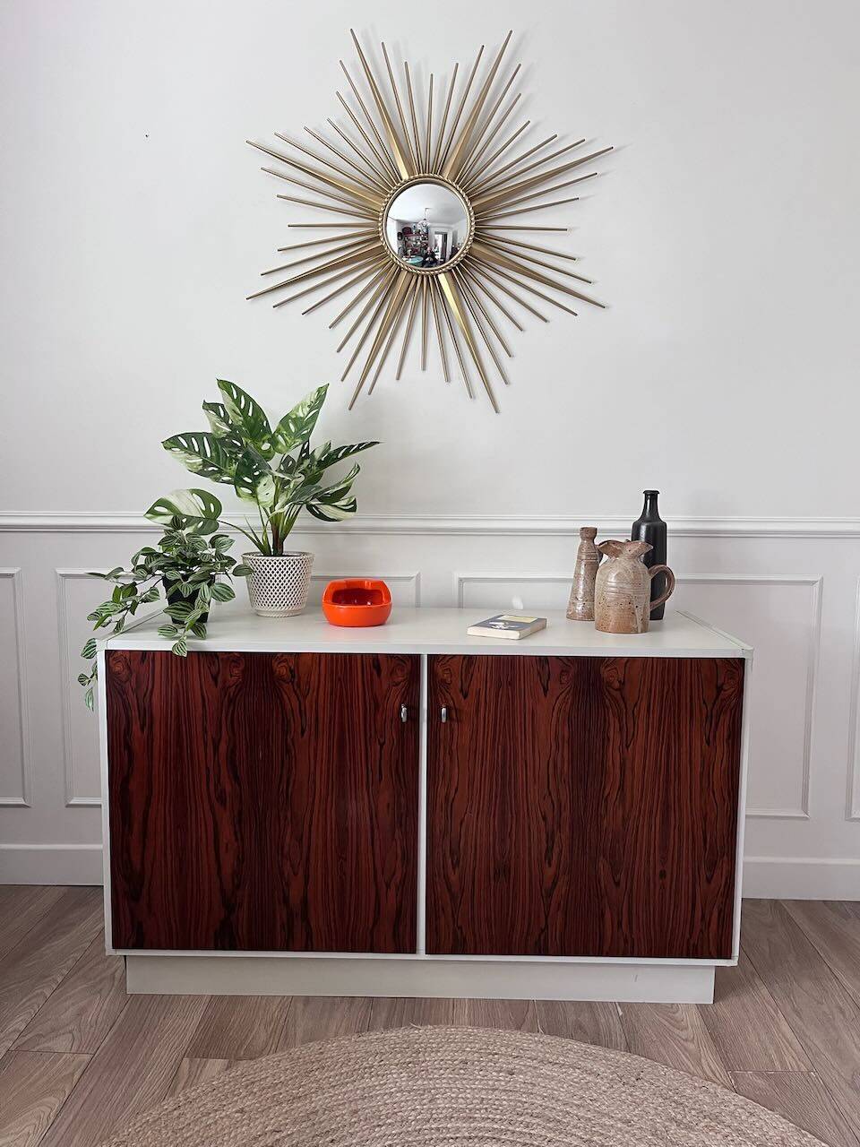 Vintage four-door buffet in rosewood.