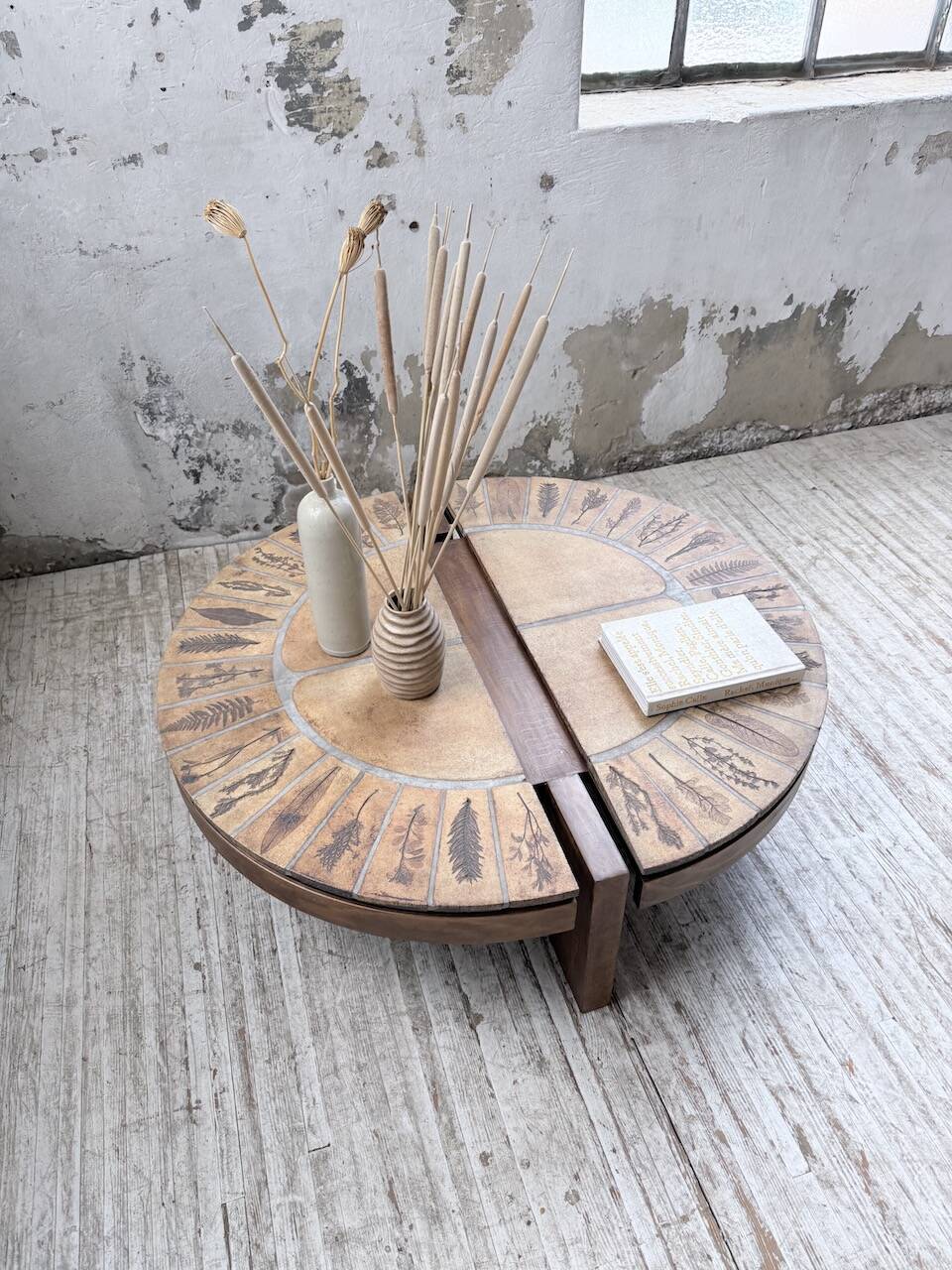 Table basse Roger Capron « grain de café »