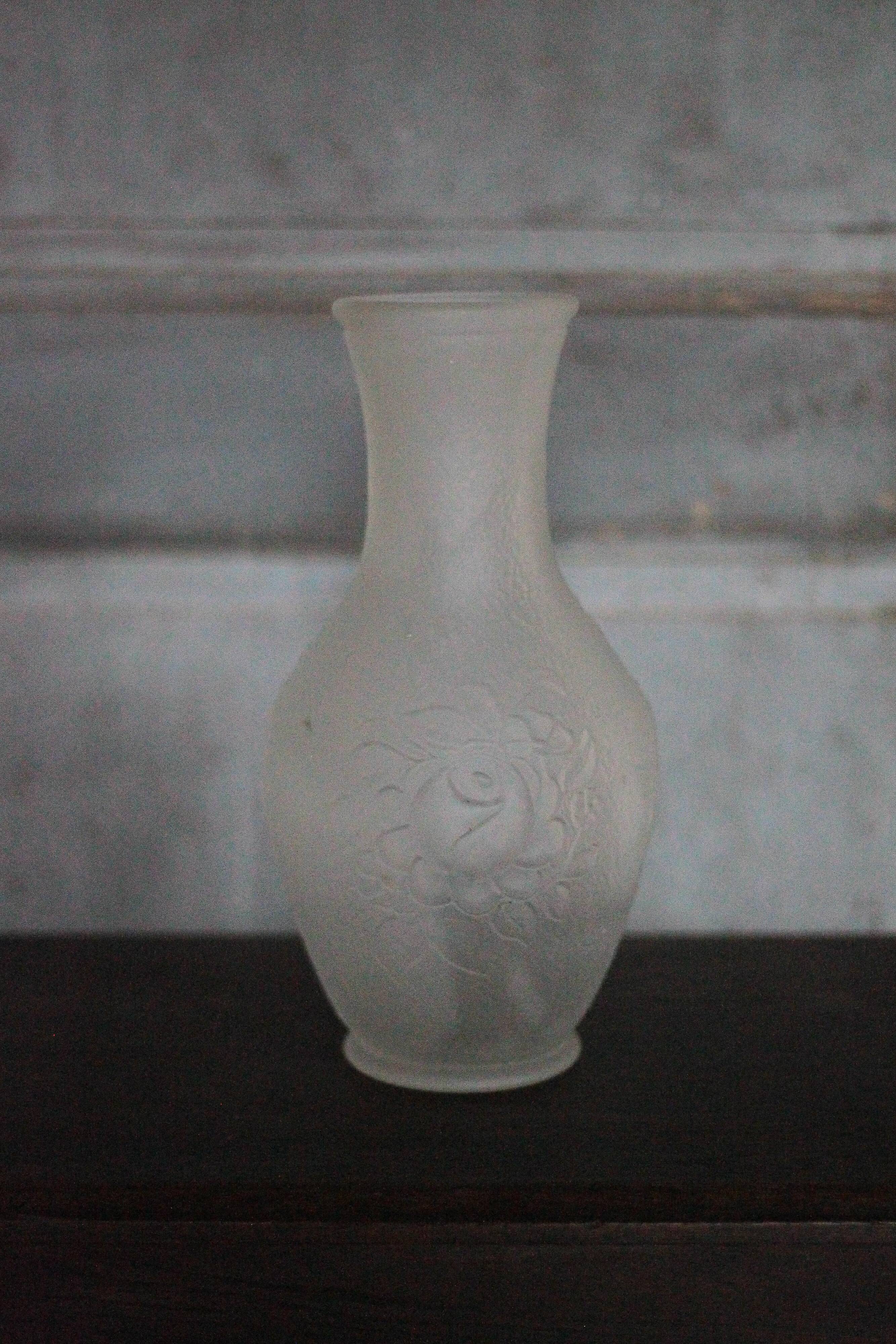 Vintage Italian vase, frosted molded glass vase with floral motifs, pot a f