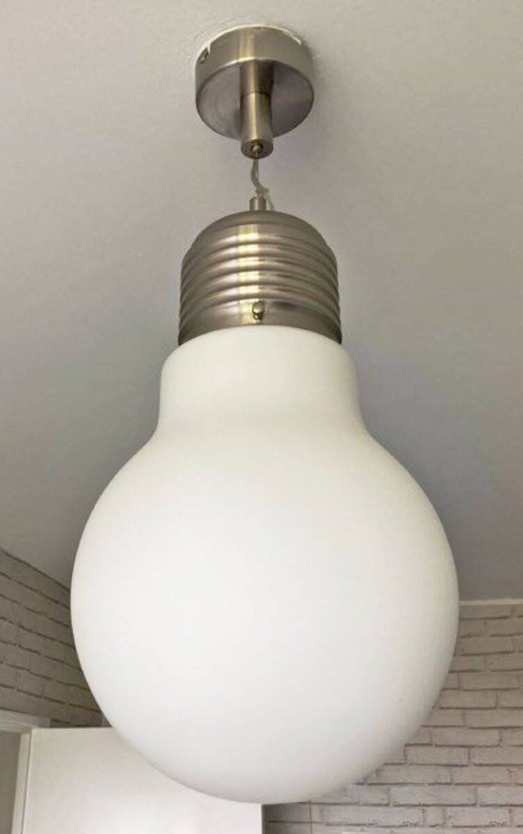 Giant suspension bulb by Agemob International from the 1980s.