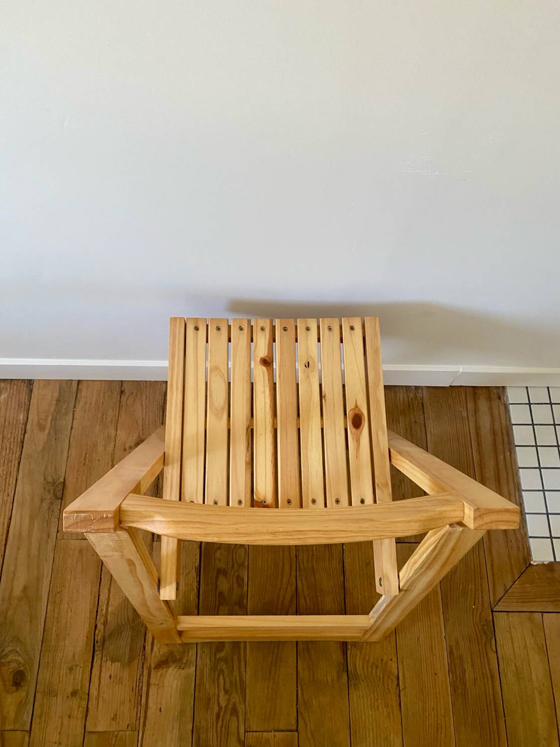 Pair of folding chairs