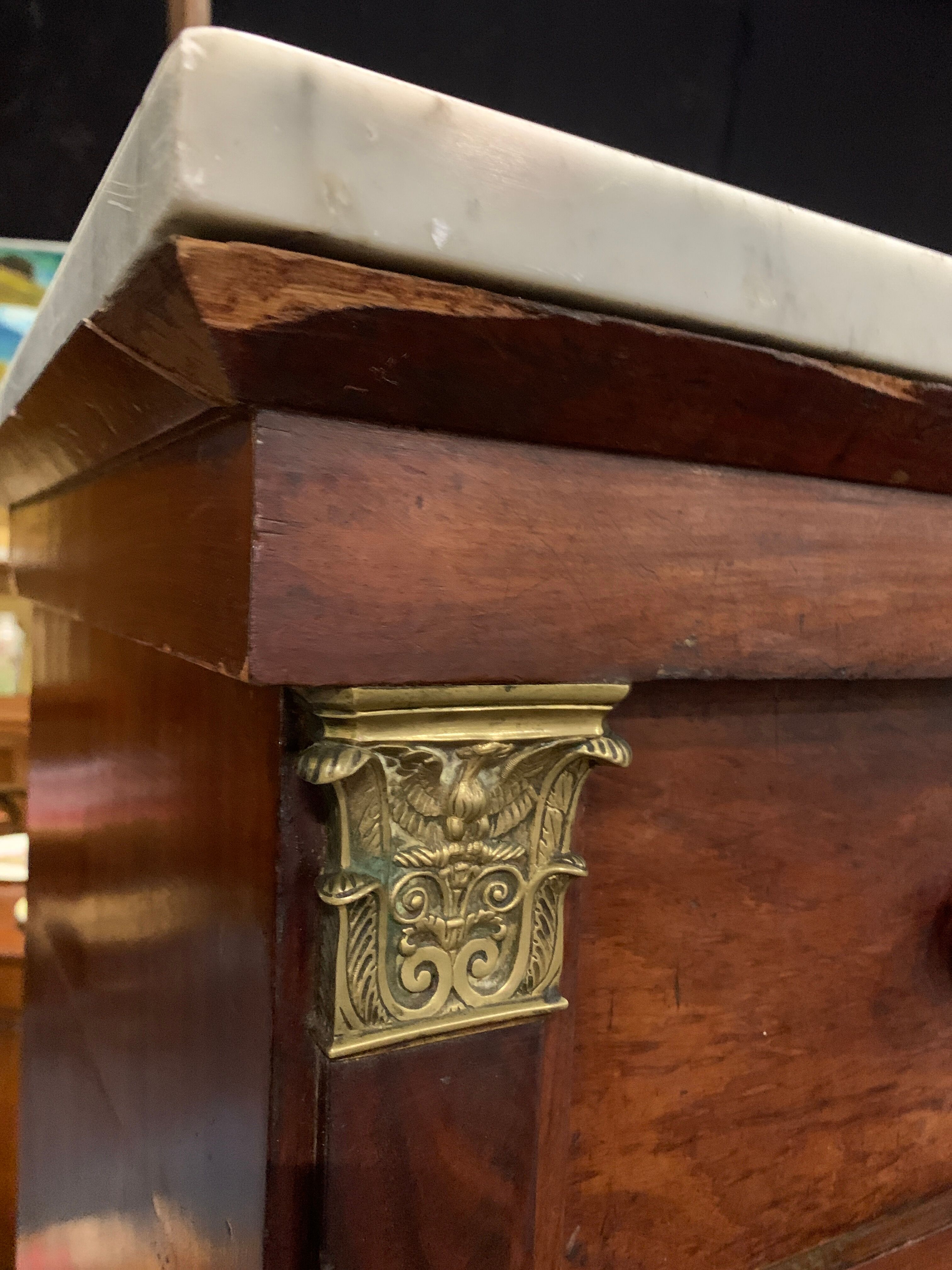Commode Empire