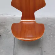 Early pair of 'Grand Prix' chairs by Arne Jacobsen for Fritz Hansen, 1957