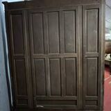 Louis XVI bookcase with projection in walnut circa 1850