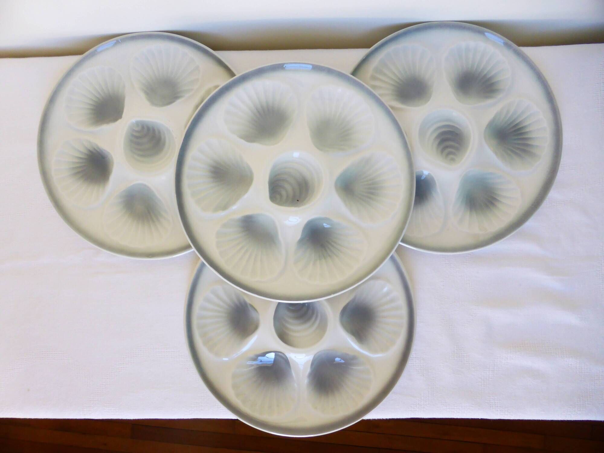 4 vintage Moulin des Loups porcelain oyster plates 2106172