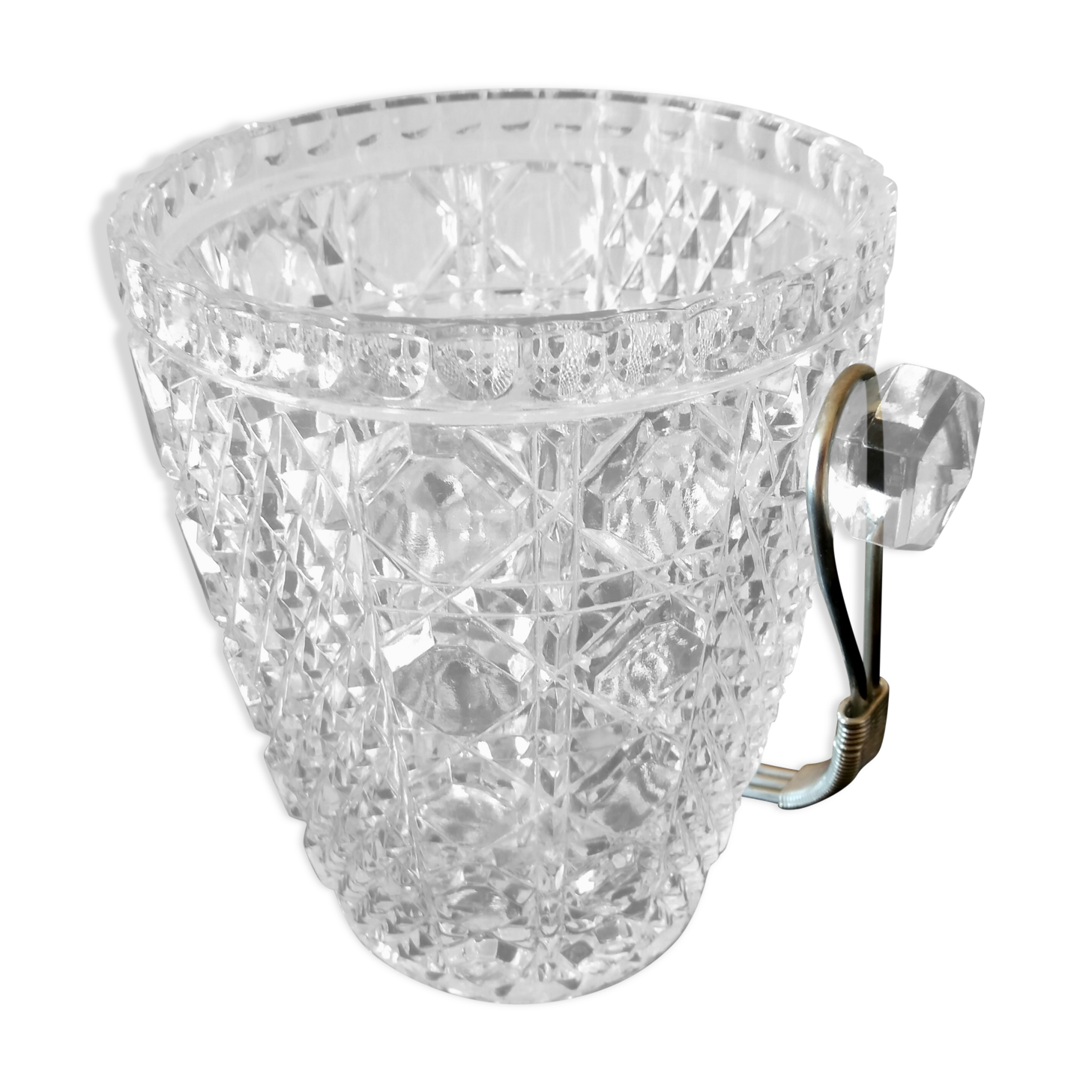 Diamond cut crystal ice bucket with ice tongs