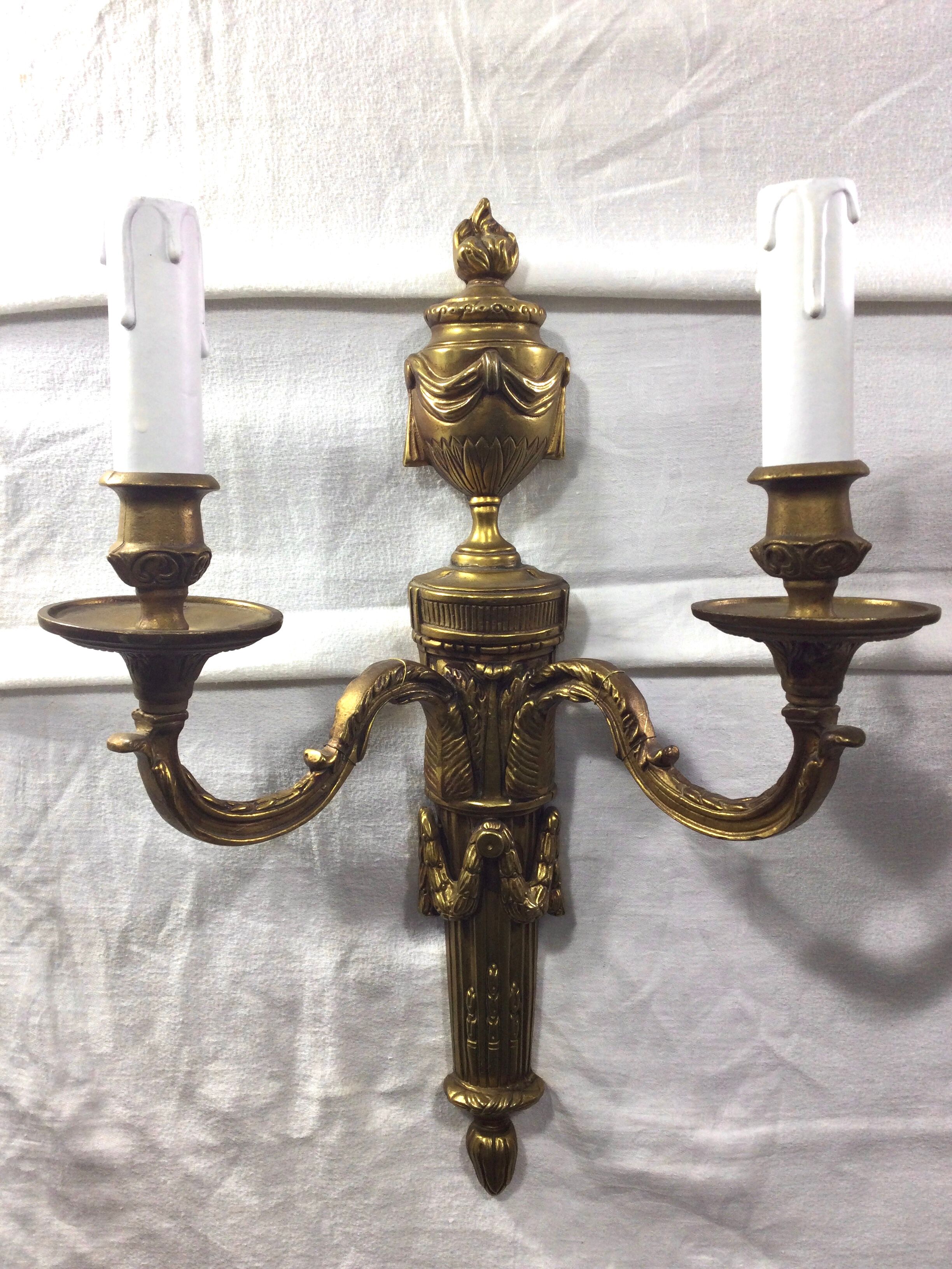 Paire d'applique en bronze st louis XVI
