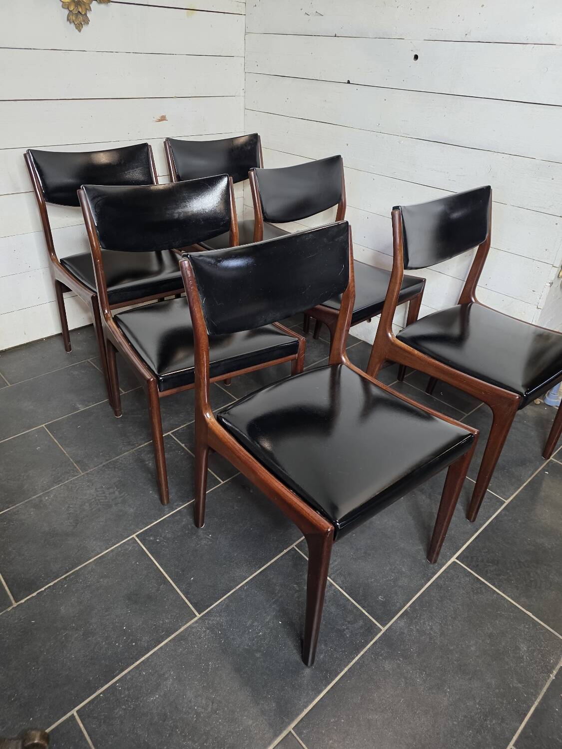 6 vintage rosewood chairs from the 60s