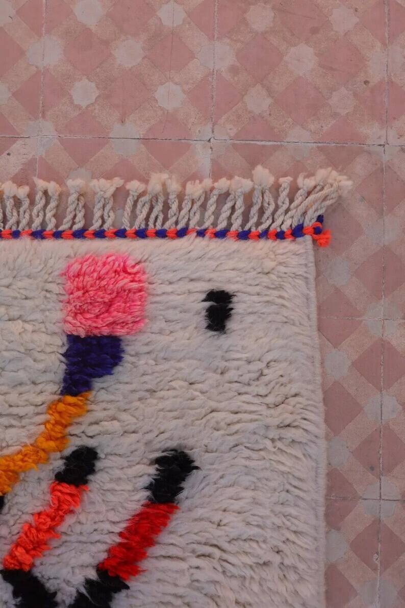 Luxury Handmade Rug 250cm x 150cm