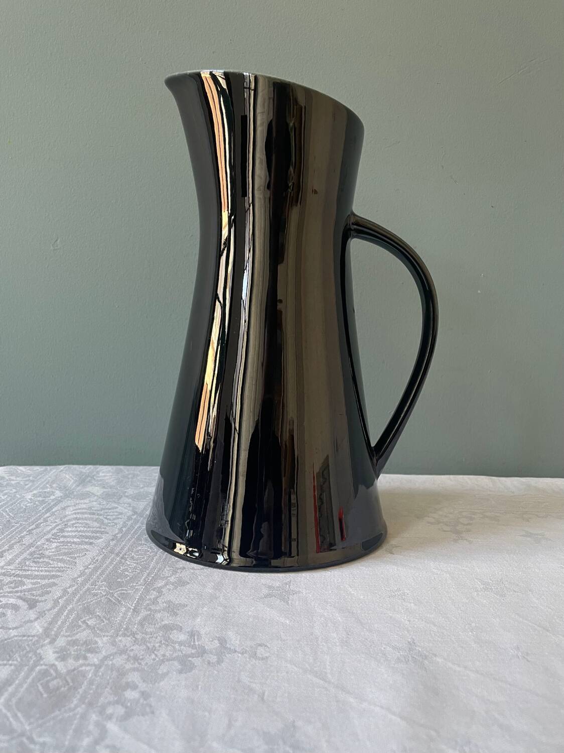 Villeroy & Boch black and yellow pitcher