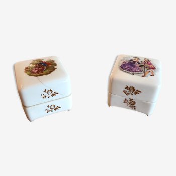 2 jewel boxes