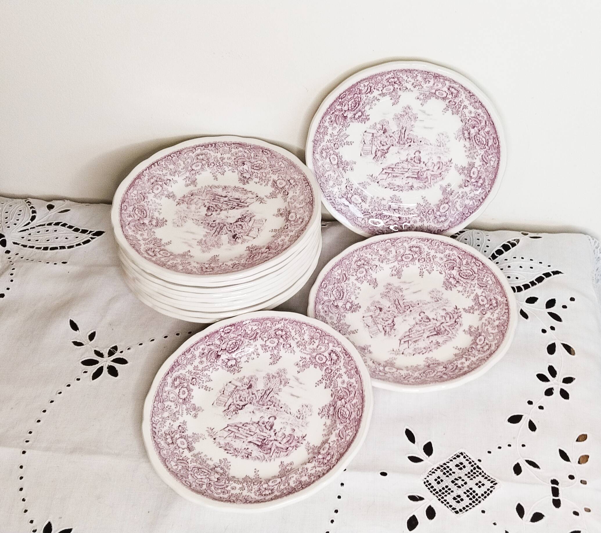 Set of 12 Lunéville earthenware dessert plates