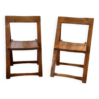 Pair of folding chairs