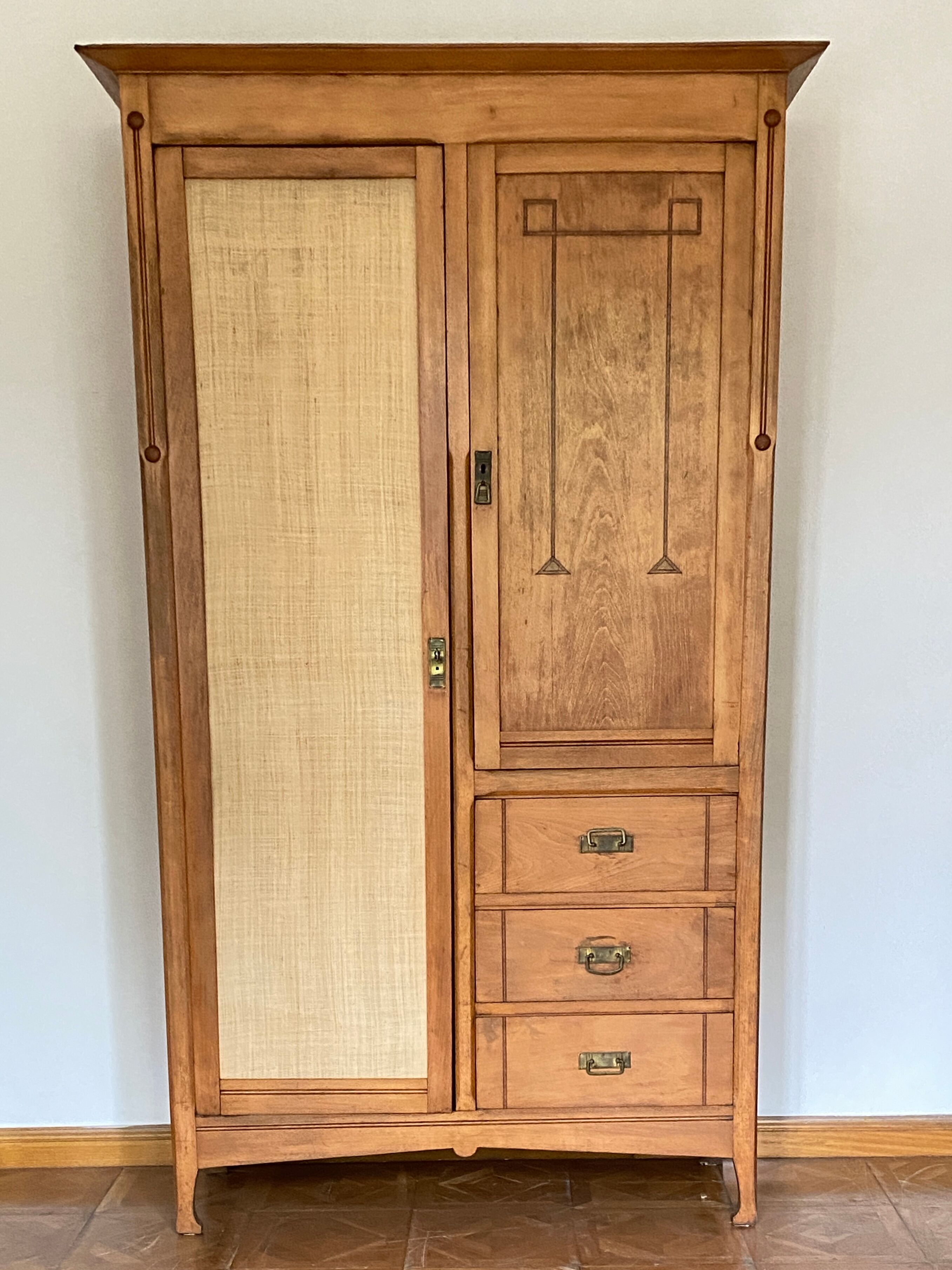 Armoire art déco bois brut & jute