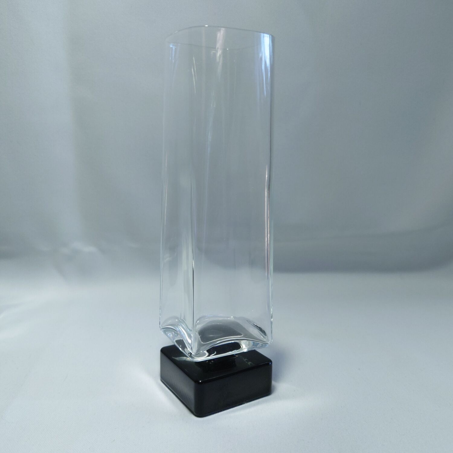 6 vintage square-stemmed glasses