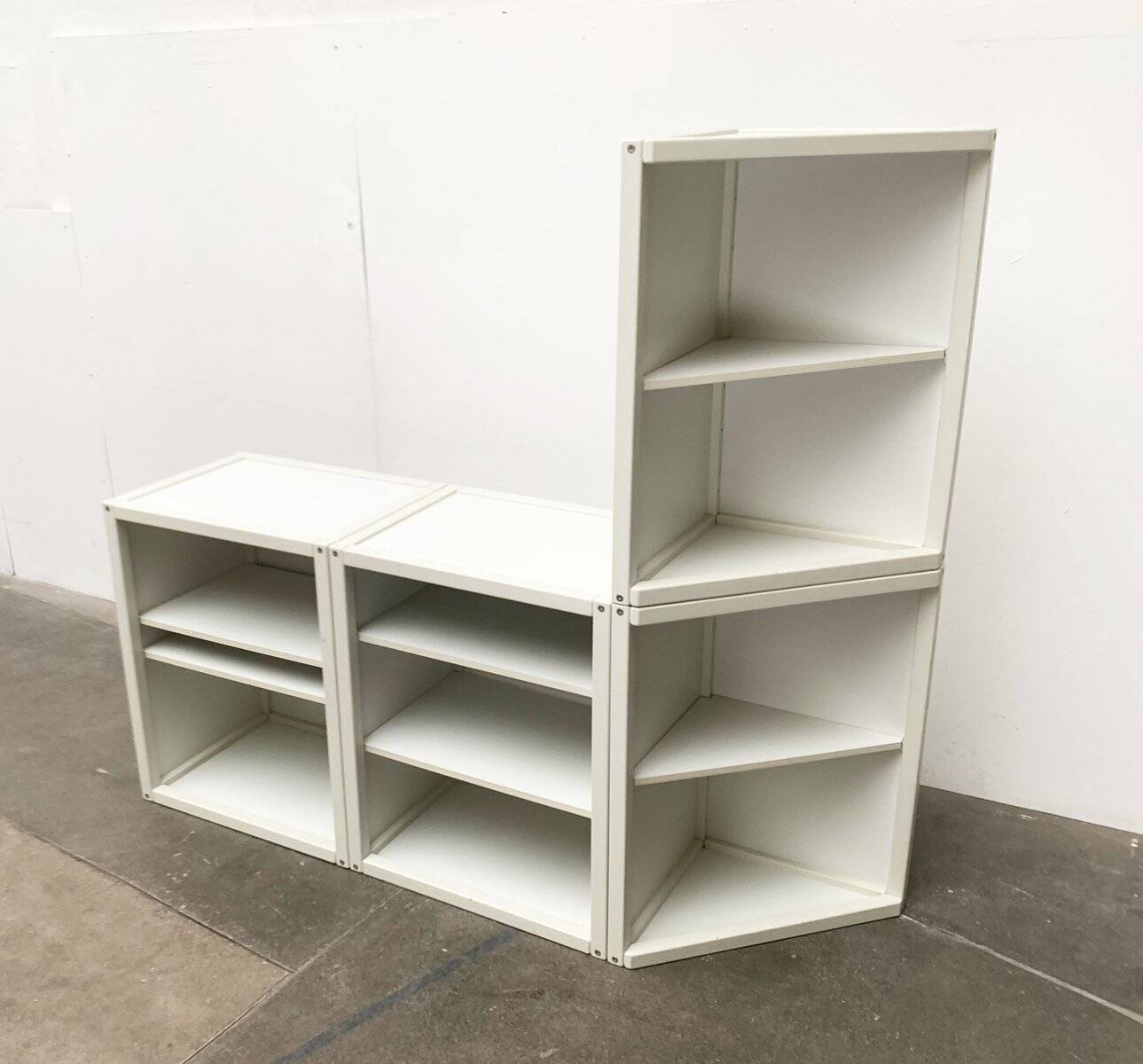 Postmodern profile systems Cabinets and shelves by Elmar Flötotto for Flötotto, Germany, 1980s, set of 5