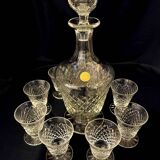 10 piece liquor service in moselle crystal