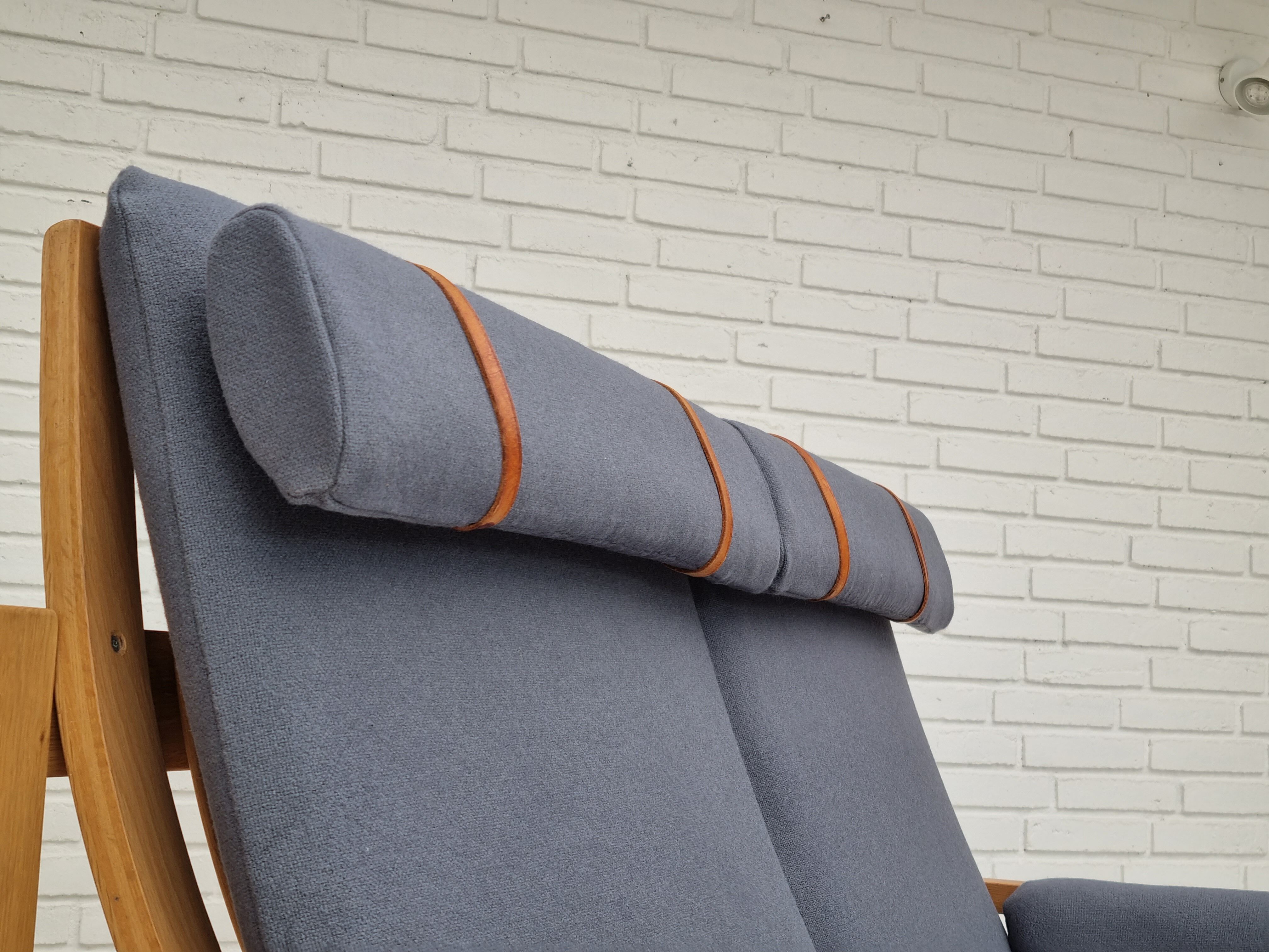 1970s, Danish design by Børge Mogensen, sofa model 2252, oak, furniture wool