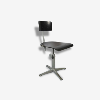 Industrial Office by Friso Kramer for Ahrend Cirkel Chair, 1961