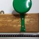 Portemanteau mural, 4 patères doubles en métal laqué vert, style industriel, 80 cm