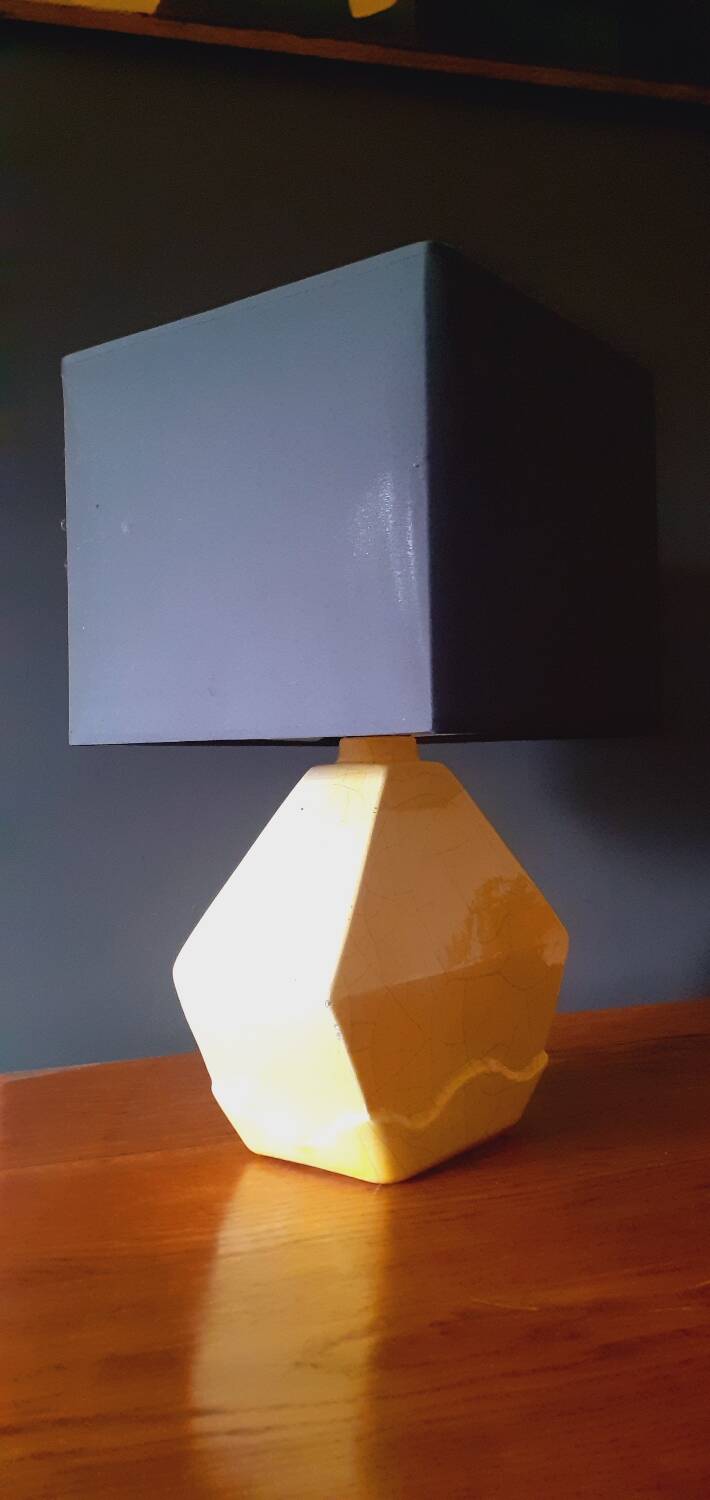 Vintage 50s cracked ceramic lamp