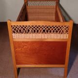 Children's bed wood and rattan feet compas vintage 60s