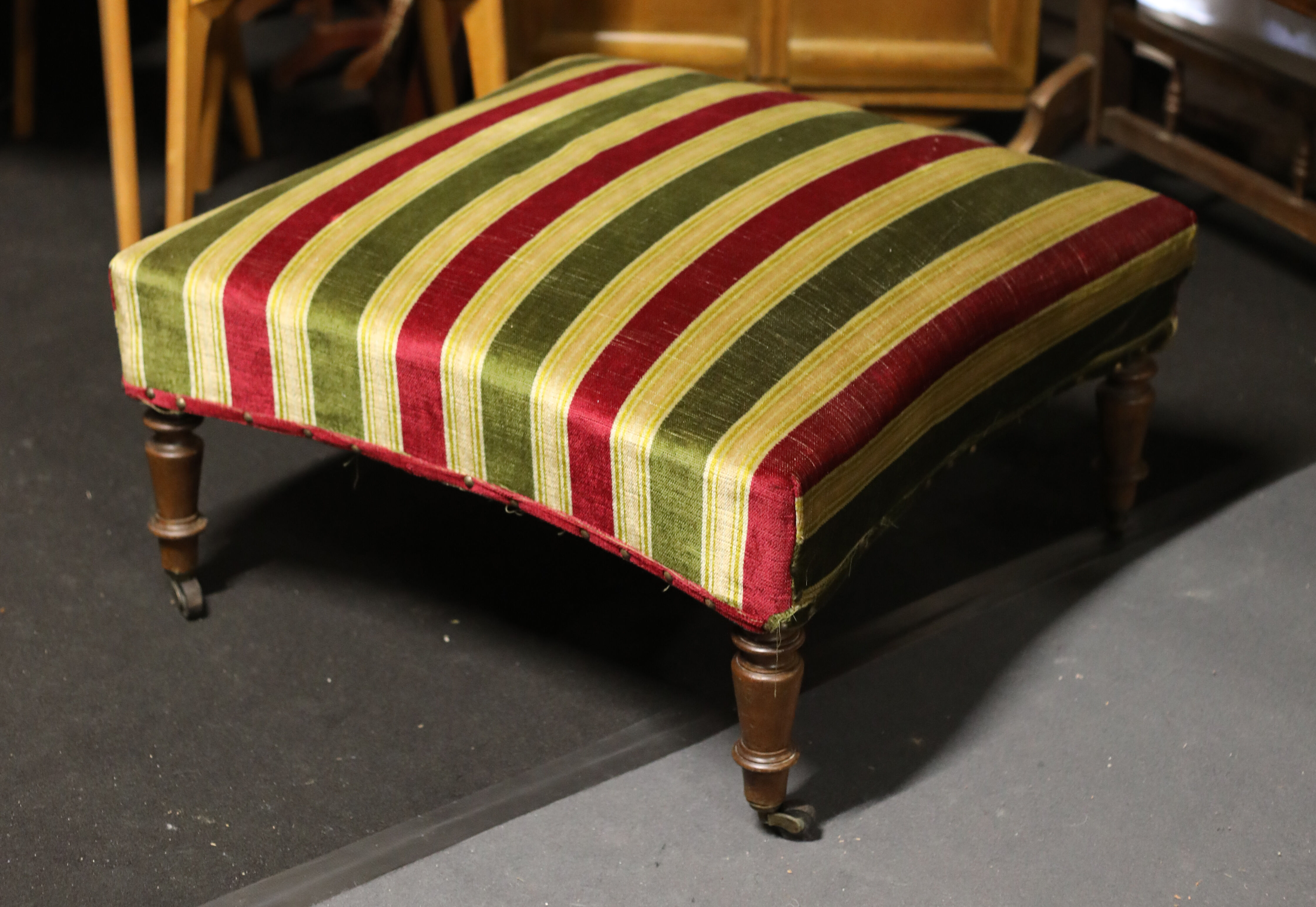 Pouf rests feet Napoleon III