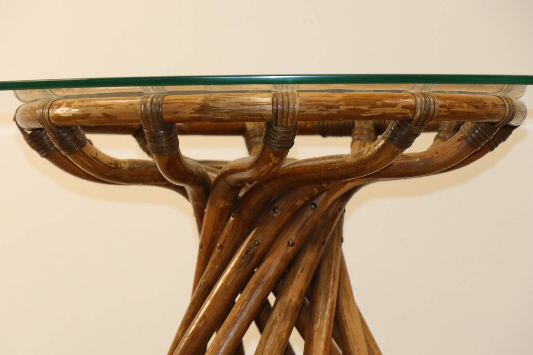 Table en bambou et verre par Bernard Govin – édition Eguizier, 1970
