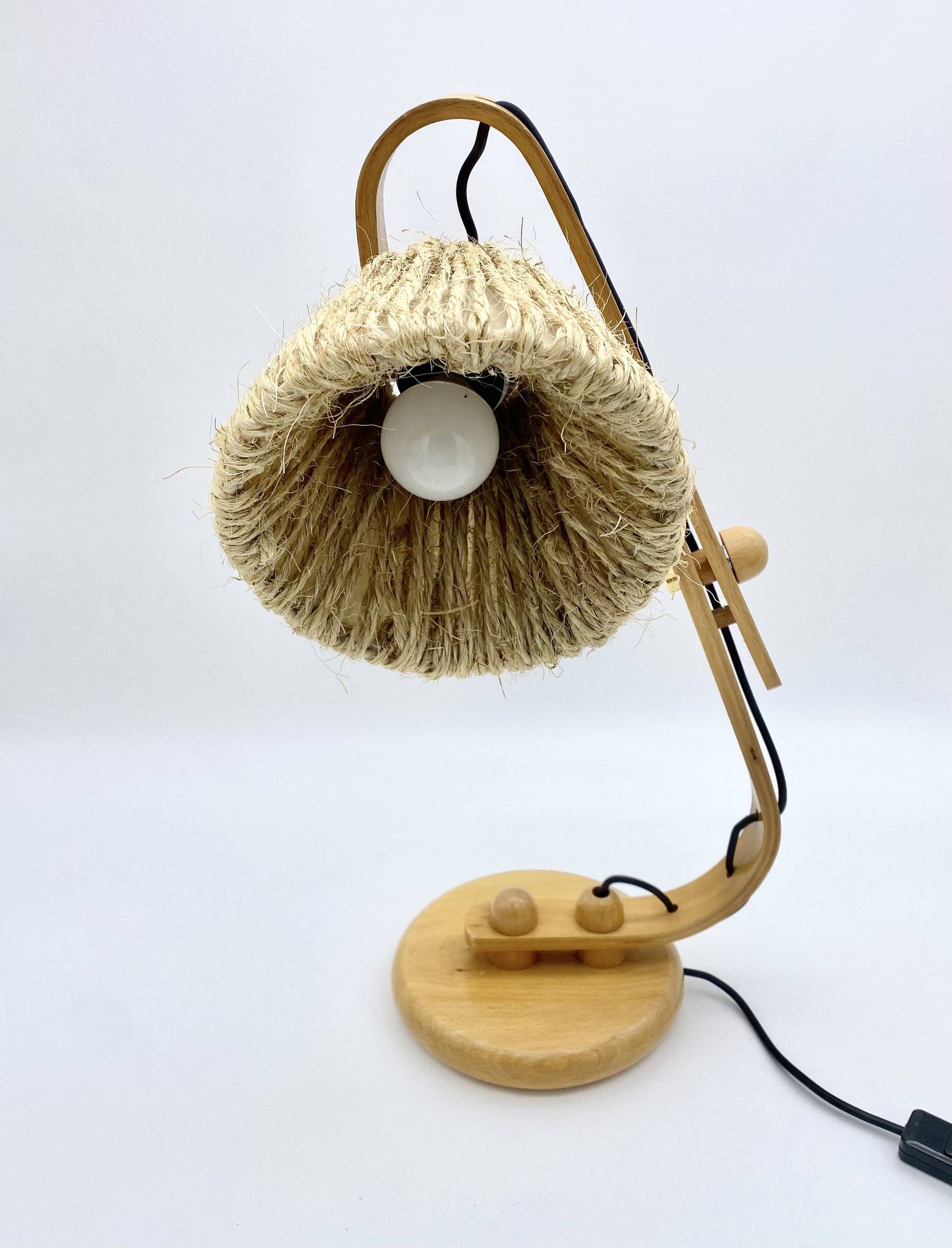 Articulated lamp in wood and rope, 1970s