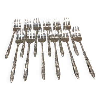 12 silver-plated metal cake forks, Ercuis Russian model.