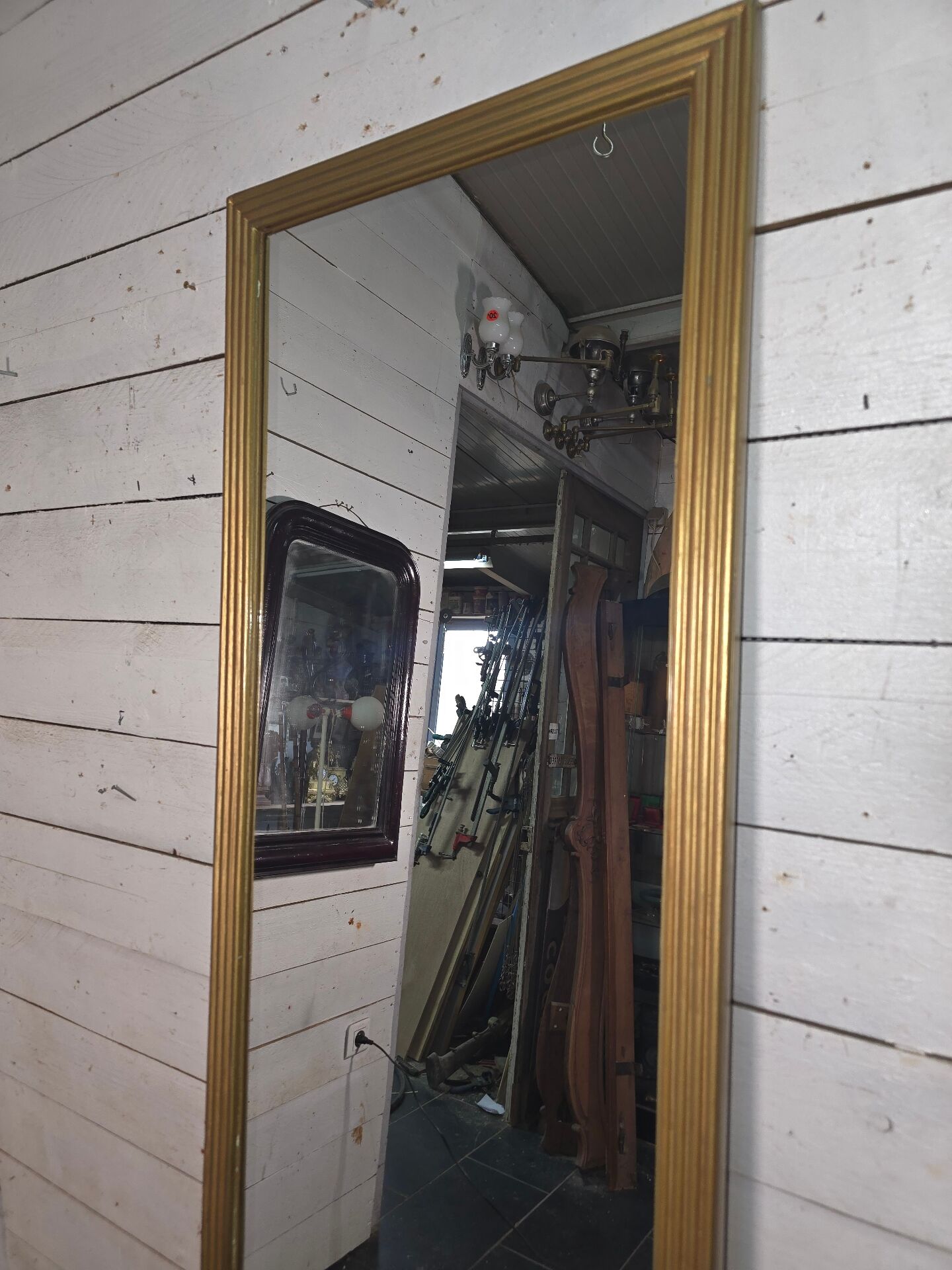 Miroir doré panoramique