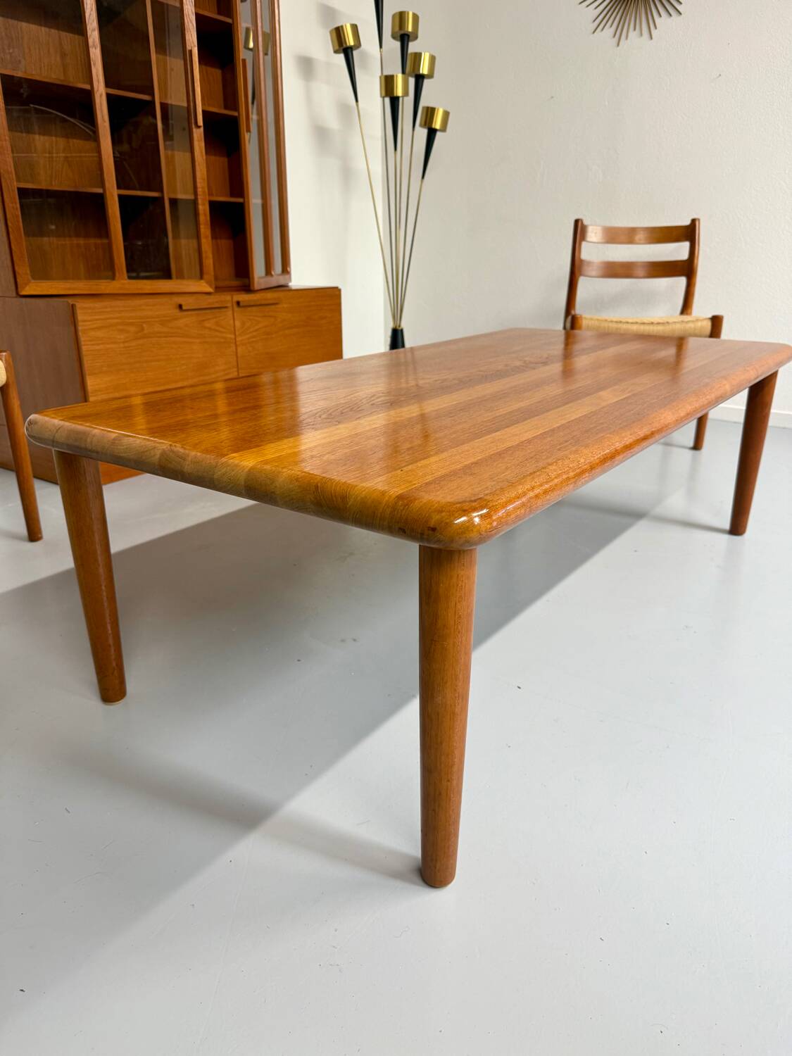 Scandinavian design teak coffee table kofod larsen Møbelfabrik